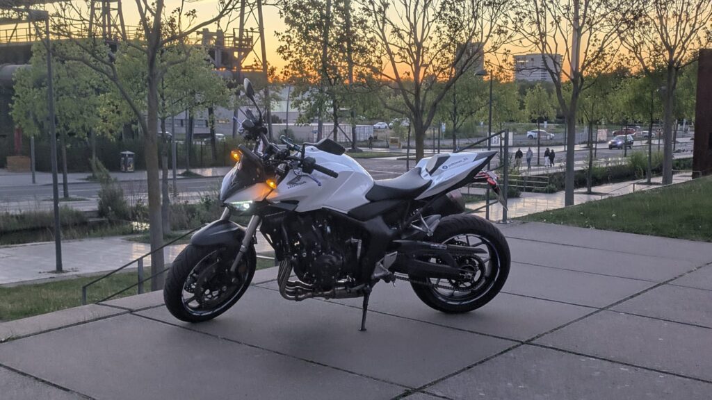 honda-hornet-1000-motorrad-fakten